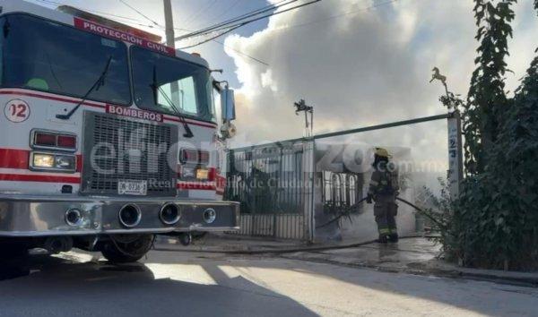 Fuerte incendio en la colonia Lucio Cabañas deja daños materiales