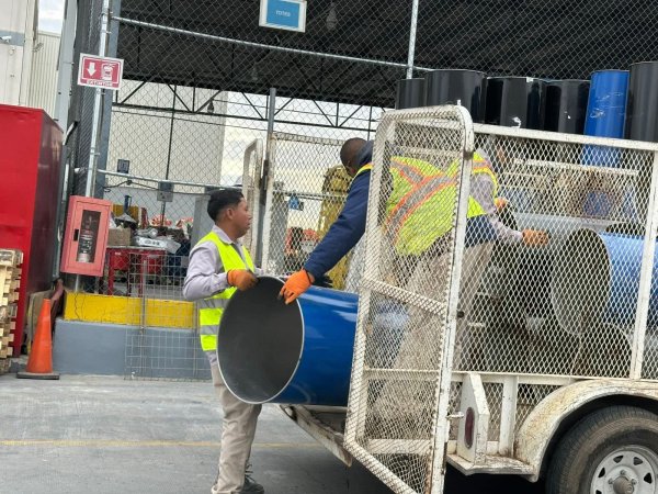 Refuerzan limpieza en El Chamizal con nuevos tambos ante alta afluencia por Pascua