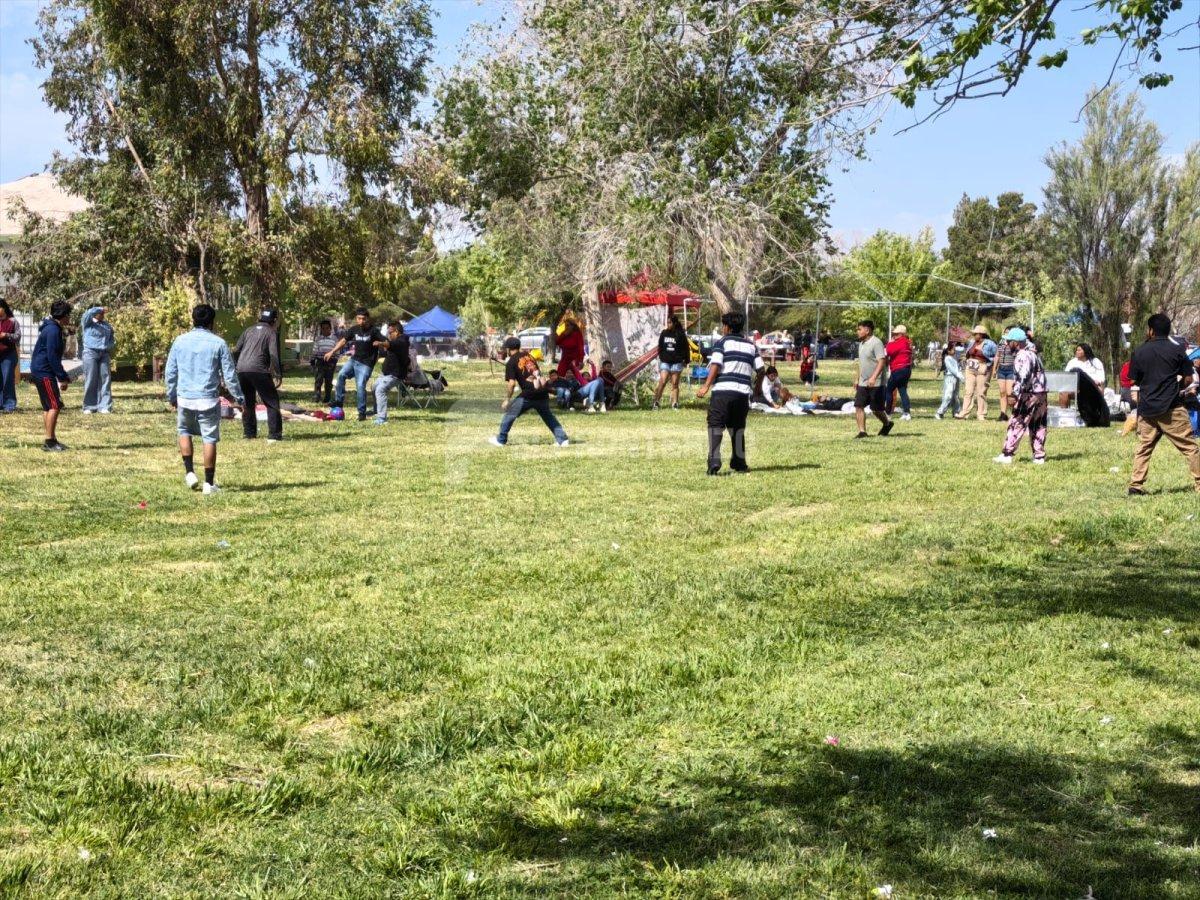 Miles de familias abarrotan El Chamizal para celebrar la Pascua
