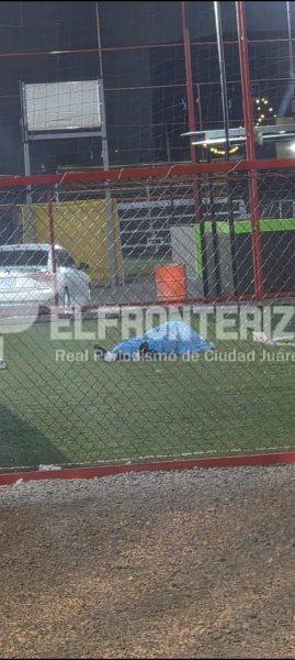 En partido de fútbol soccer se desploma y muere