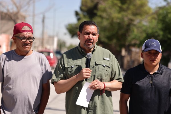 Pavimenta Municipio la calle Irving Flores con inversión superior a 6.4 millones de pesos