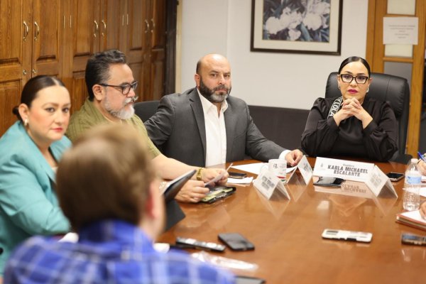 Analizan donación de terrenos para centros infantiles del IMSS en Juárez