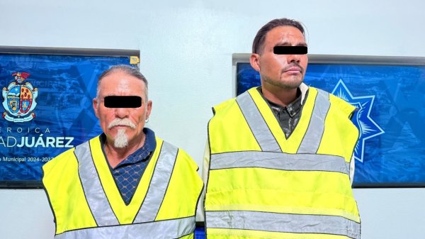 Detienen a dos hombres por resistencia a la autoridad; los investigan por posible homicidio en Juárez