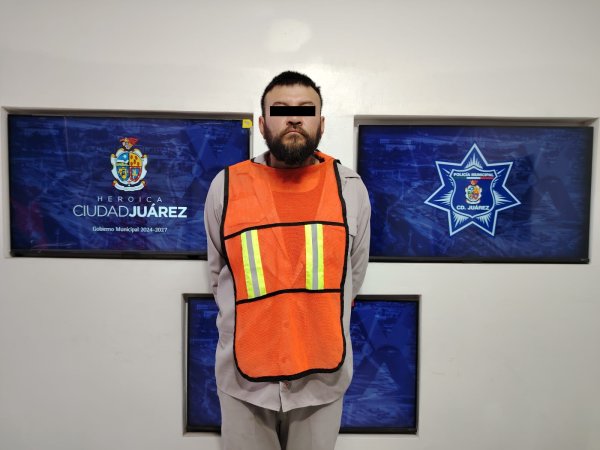 Sorprenden a dos perforando calles para toma clandestina de agua en Vistas del Real