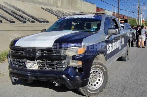 Pick up le corta el paso a motociclista en la Carlos Amaya