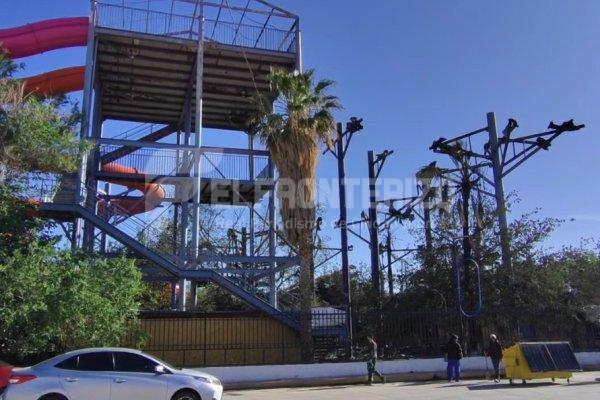 Así quedó el Centro Acuático después del incendio