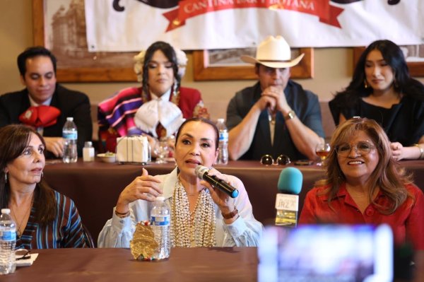 Aida Cuevas llega a Juárez para defender la música ranchera