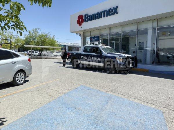 Asalto a mano armada y se llevan 750mil pesos