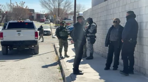 Localizan cuerpo de mujer en patio de vivienda en Portal del Roble II