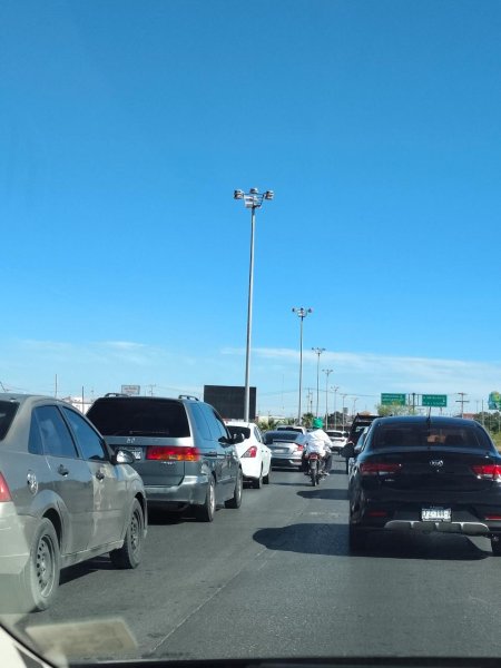 Alcalde reconoce grave congestionamiento vial en la ciudad