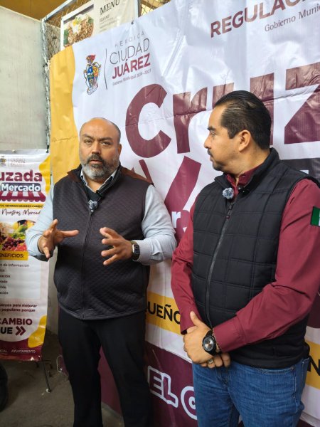 Realizan fumigación en el Mercado Hidalgo para prevenir la rickettsia