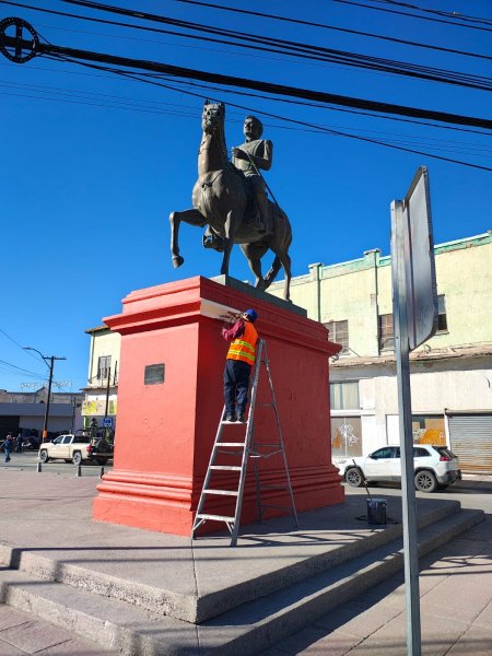 Dirección de Limpia refuerza acciones en la Zona Centro con el programa “Juárez Amanece Limpio