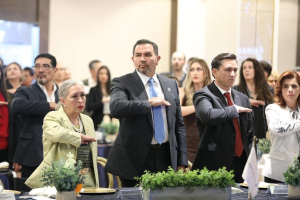 Acude CPC a toma de protesta de nueva Mesa Directiva de Canacintra Juárez