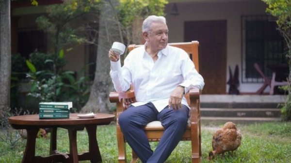 Más que respaldar a Sheinbaum, AMLO se autoelogio