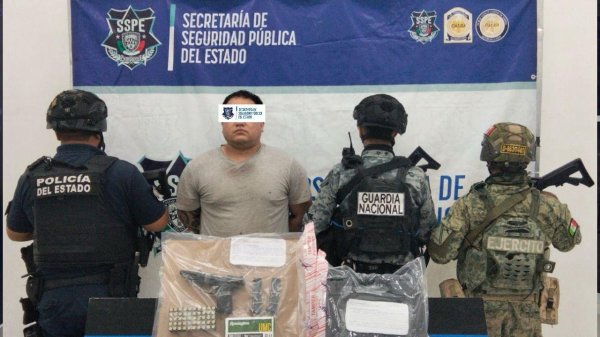Detienen en Ciudad Juárez a estadounidense armado; aseguran pistola y 50 cartuchos