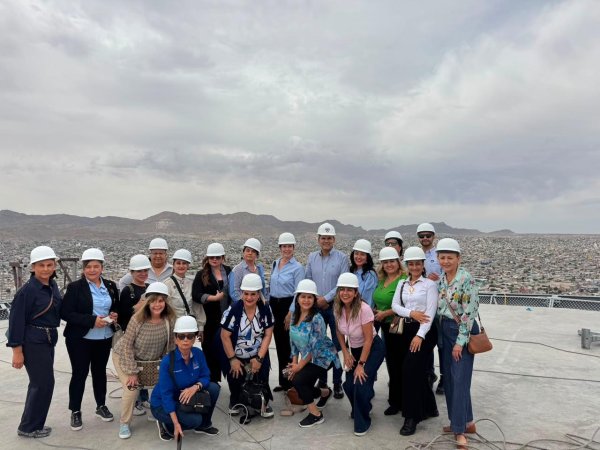Empresarias de CANACO conocen operación de la Torre Centinela
