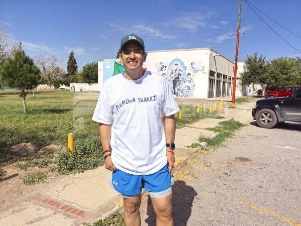 Marco Bonilla, recorre mercado Las gladiolas y participa en una carrera en el Borde del Río Bravo