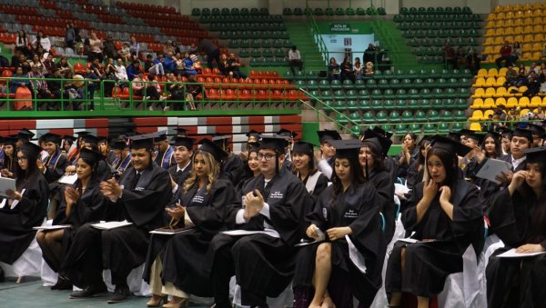 UT Paso del Norte gradúa a 184 nuevos profesionistas en Ciudad Juárez