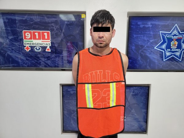 Cae con droga y arma de postas; lo vinculan a asalto violento en tienda