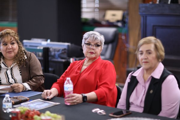 Impulsan regidores conferencias para fortalecer el desarrollo de jóvenes