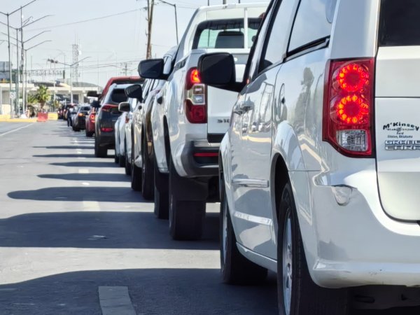 Contaminación en Juárez supera niveles nacionales; Carlos Ortiz señala a puentes internacionales como principal causa