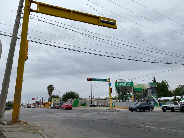 Cierran avenida Insurgentes por desfile del día del trabajo