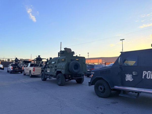 Trasladan vía aérea a tres reos de penales de Chihuahua y Juárez a centros federales