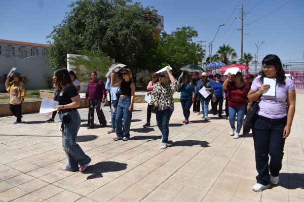 Mujeres reflexionan sobre violencia y desapariciones en visita al Campo Algodonero
