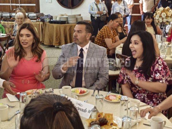 Celebran a las madres, líderes de Consejos del Adulto Mayor