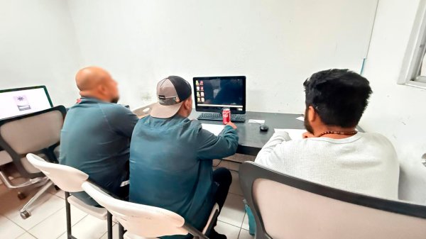 Rescatan a tres migrantes secuestrados en vivienda de Ciudad Juárez; detienen a menor de 16 años