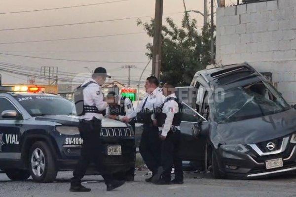 Sujetos roban camioneta en Riberas del Bravo y provocan choque multiple