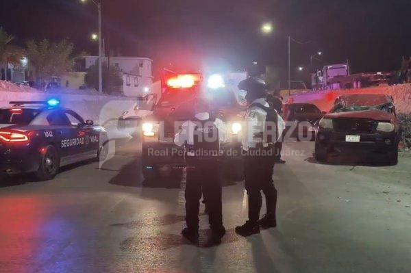 Conductora manejaba a exceso de velocidad para luego terminar volcada en el Viaducto
