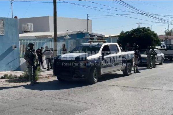 Va y busca a su hermano y lo encuentra sin vida en la recamara