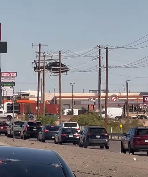 VIDEO: “¿Uber aéreo?” Viralizan llegada de helicóptero a tienda en El Paso