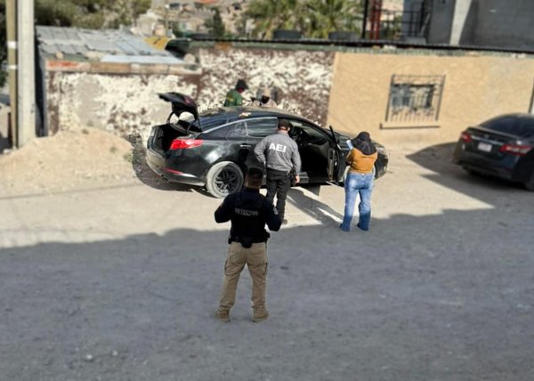 Asegura SSPE dos vehículos vinculados a presunto secuestro en Ciudad Juárez