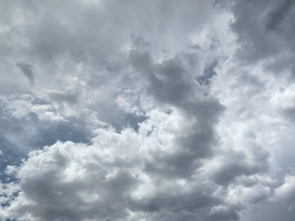 Martes con ambiente cálido y posibilidad de lluvias en Ciudad Juárez