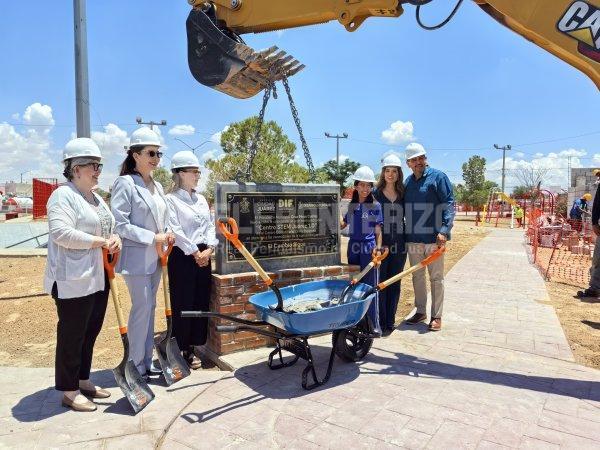 Colocan la primera piedra de lo que será el Centro STEM