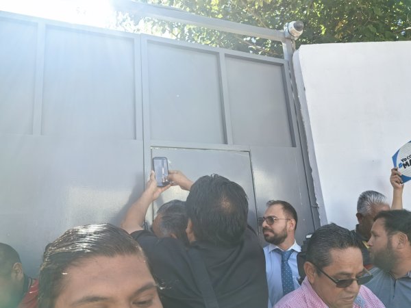 Gobernadora  comparece hoy en la sede de FGR en la CDMX, Jáuregui aquí