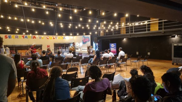 Terror, novela gótica y música alternativa toman la FeLiF este jueves