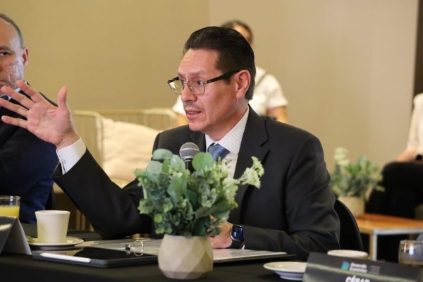 Destacan avances en proyectos clave para Juárez durante reunión entre Estado y empresarios
