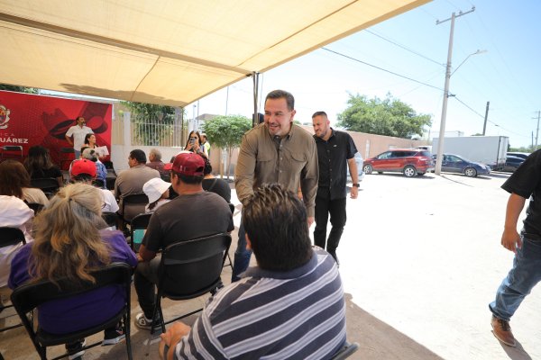 Firman convenio simbólico para avanzar en la regularización de 33 predios en el Sauzal