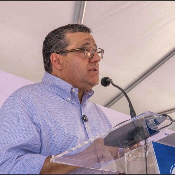 Lamenta Cruz Pérez Cuéllar fallecimiento de Marco Licón